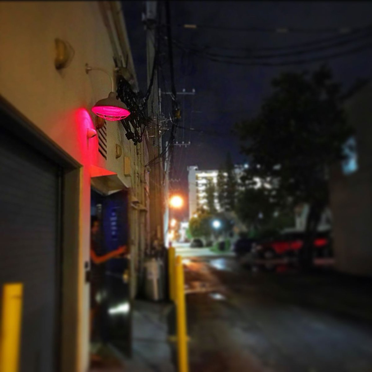 We're the kind of "hole-in-the-wall" you want to enter. See why every Thursday through Saturday! #IFoundFoxhole