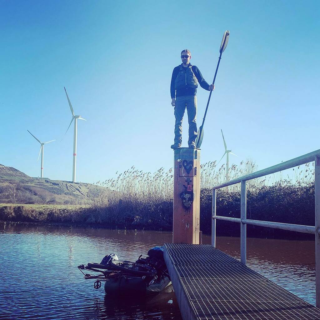OUTDOORGEEK's tweet photo. #afterwork #bikerafting https://t.co/tenD51Dla4 https://t.co/B2yghCREH4
