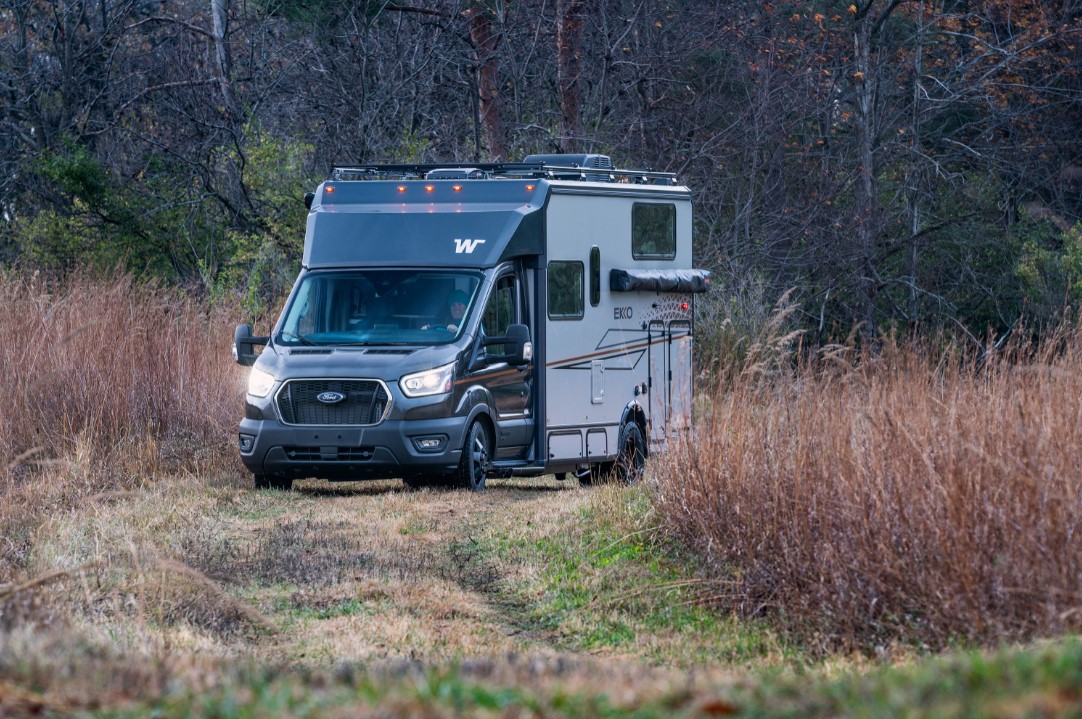 DLLgroup's tweet photo. NEWS: @DLL to Provide Floorplan Financing for @WinnebagoInd brands via @RVBmagazine https://t.co/2QqnmPxf9f https://t.co/CgwuOxFsEG
