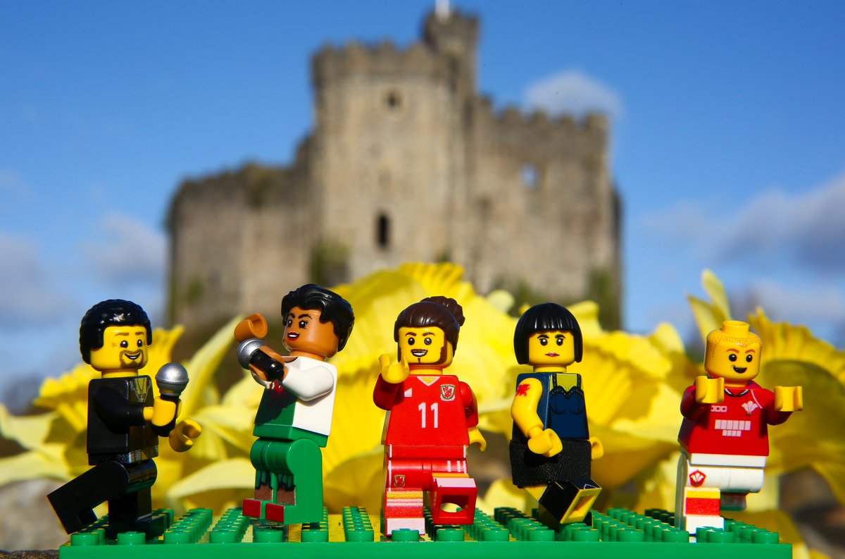 StDavidsCardiff's tweet photo. You just had to be there.

#MiniWelshLegends https://t.co/a4MIkIUQqp