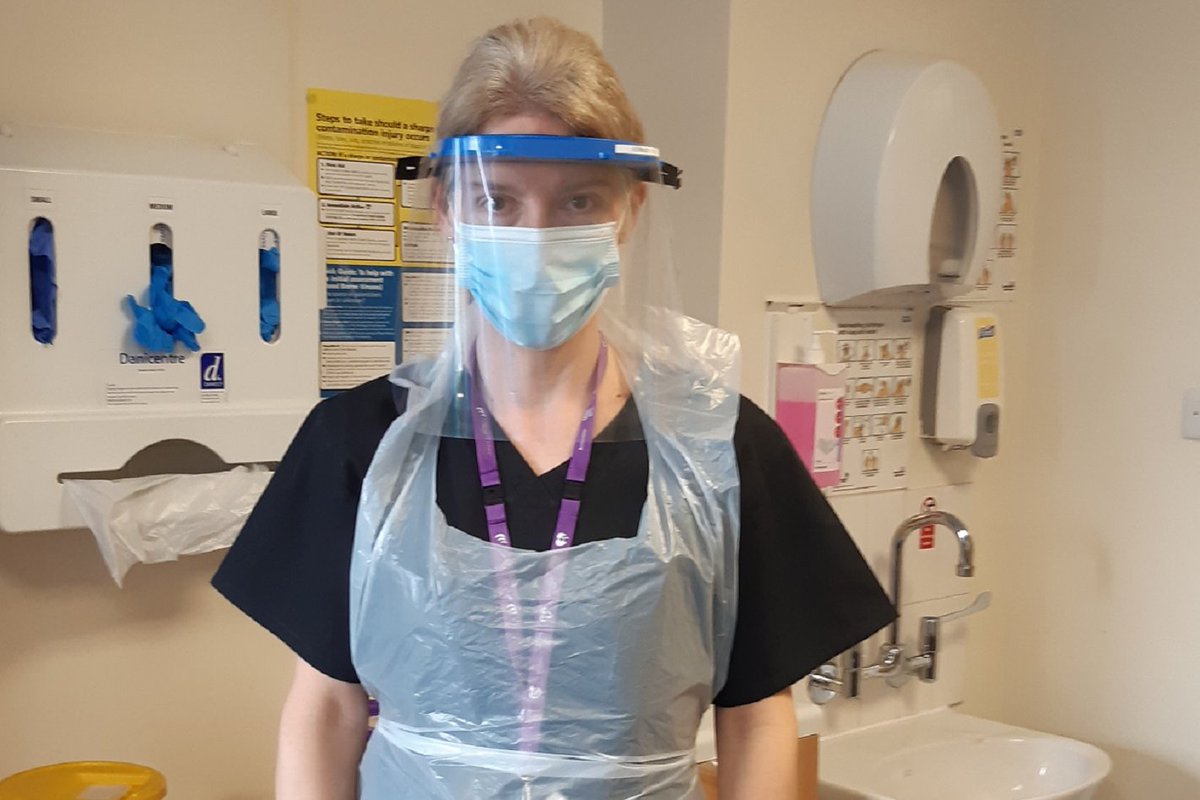 iHealthVisiting's tweet photo. Read fab Voices blog by Sally Shillaker, sharing her experiences of the COVID-19 vaccination programme at her local vaccination hub - “When I’m an old lady I will be able to tell my grandchildren…I did my bit."
https://t.co/6GiBRV1FMM #HealthVisiting https://t.co/uHhsaPqWLn
