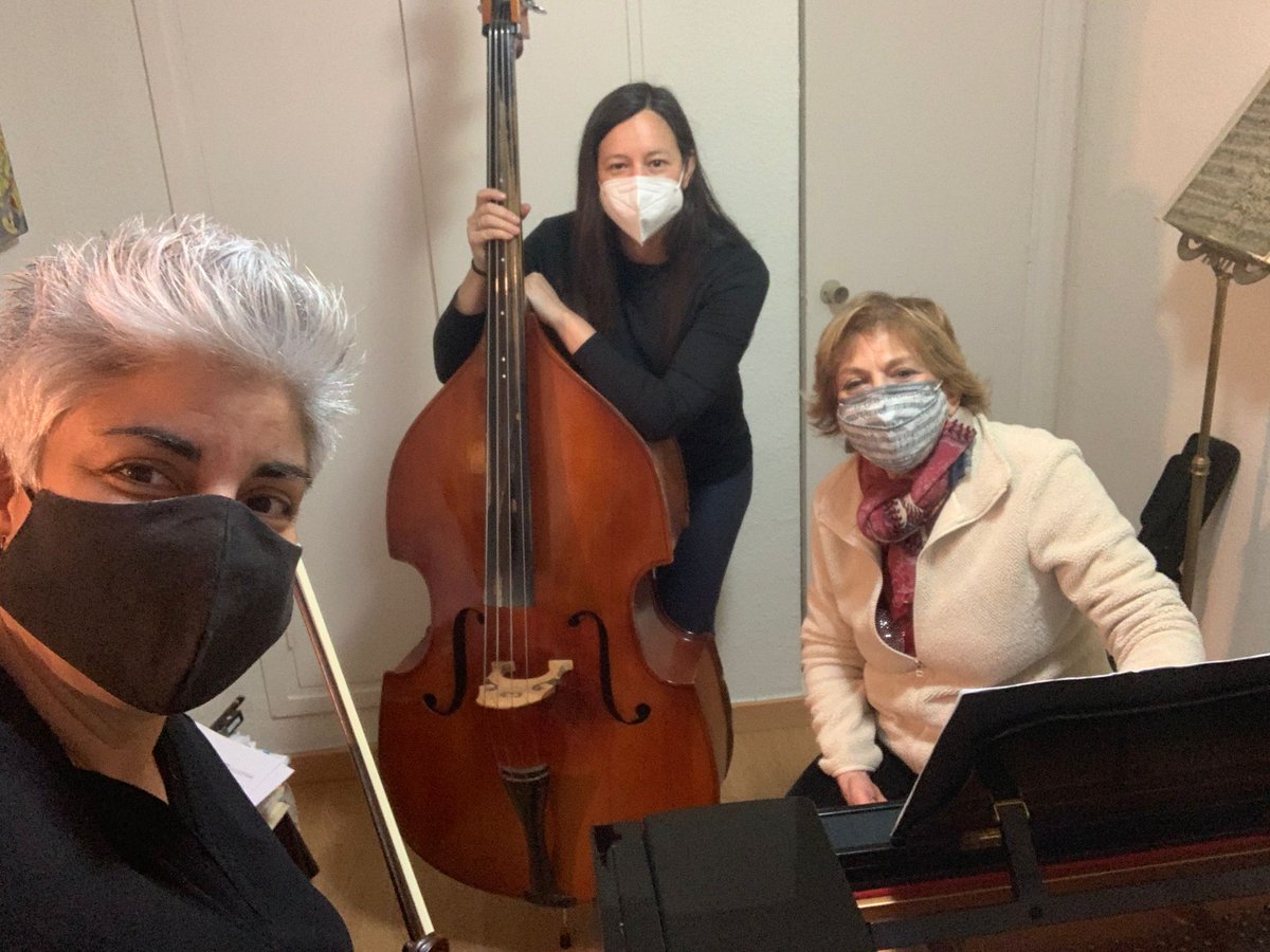 AiresMujer's tweet photo. Primer ensayo de @AiresMujer el musical, para prepararnos para el "Estreno Mundial". Todos al @teatretalia el Martes 13 de Abril  a las 19:30 Horas, con todos los protocoles de seguridad sanitaria.  Agradecemos, desde aquí, el apoyo de la Fundación Antonia Mir a nuestro proyecto https://t.co/w7alNFuaq6