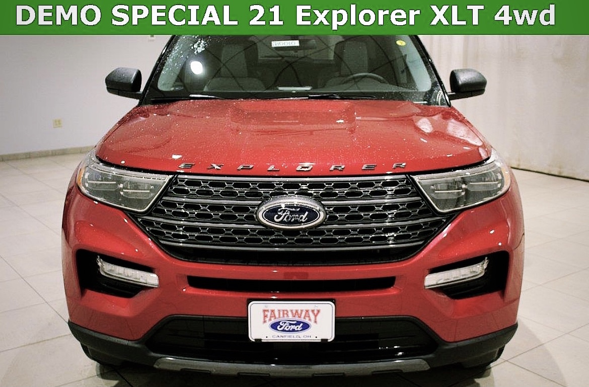 🔸Check Out This Demo Special 🔸  2021 Explorer XLT loaded with Ford Co-Pilot360 Assist+ and a Class III Trailer Tow Package, Message Us Now. 💻FaiwayFordOhio.com 📱 (330)533-3673 📍 366 W. Main St. OH Canfield 44406