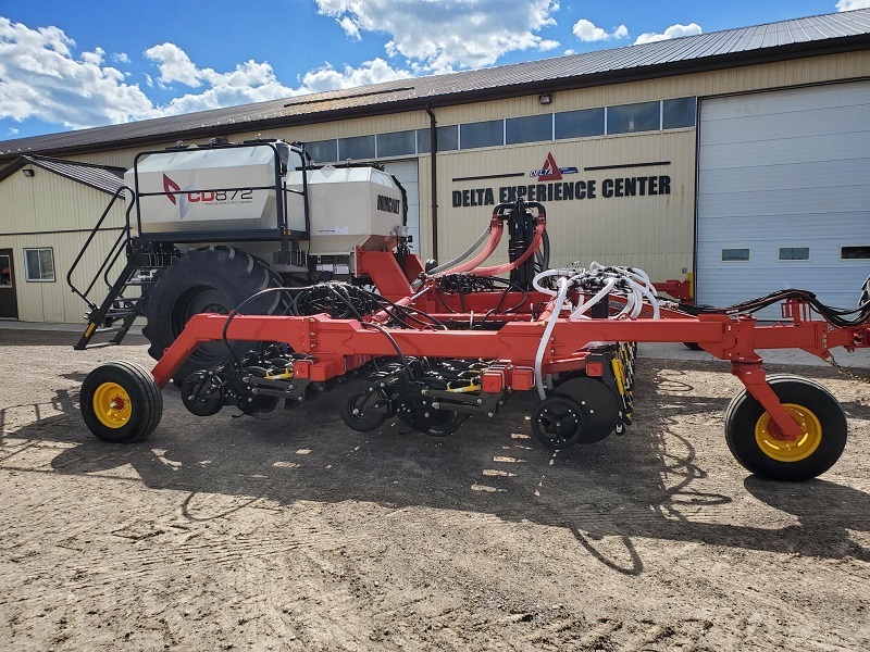 DeltaPowerEquip's tweet photo. Looking for a drill this planting season that's next level? Ask us about @BourgaultAg! Our sales &amp; demo teams are ready to show you everything these seeders have to offer. Learn more here: https://t.co/JWv1bk3mhU #ontag #plant21 https://t.co/nDLprjd6JD