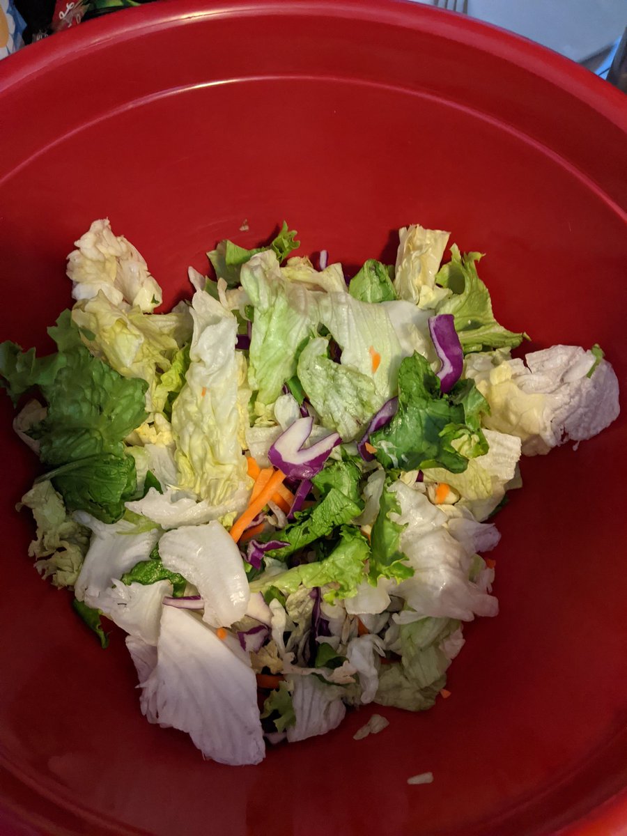 Outa_Sound_Mind's tweet photo. @DoleSunshine um.. I bought a southwest salad kit and I just got salad. Where is the packs? The tortilla strips? The taco ranch dressing? The white cheddar? There's not even any radishes! I feel cheated.. #boo https://t.co/k8slwjFa5M