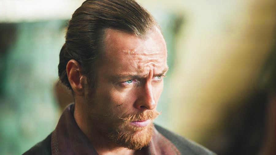  Black Sails Toby Stephens as Captain Flint Close Up