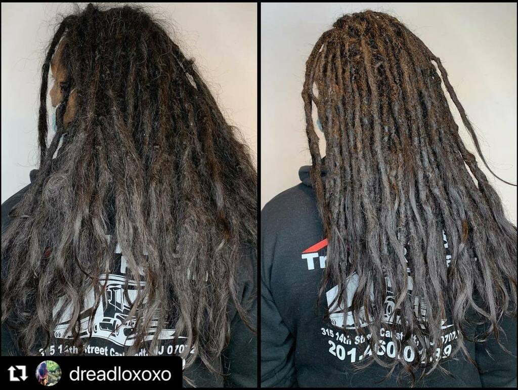 #TransformationTuesday with a dash of  <a href="/dreadloxoxo/">dreadloxoxo</a>’s #dreaducation wisdom and a little Dollylocks Products love 🪄 
・・・
DREADUCATION: HOW TO MAKE YOUR MAINTENANCE WORK FOR YOU ✨ One of the biggest misconceptions of crochet maintenance is that eve… instagr.am/p/CL7QsXxpm3I/