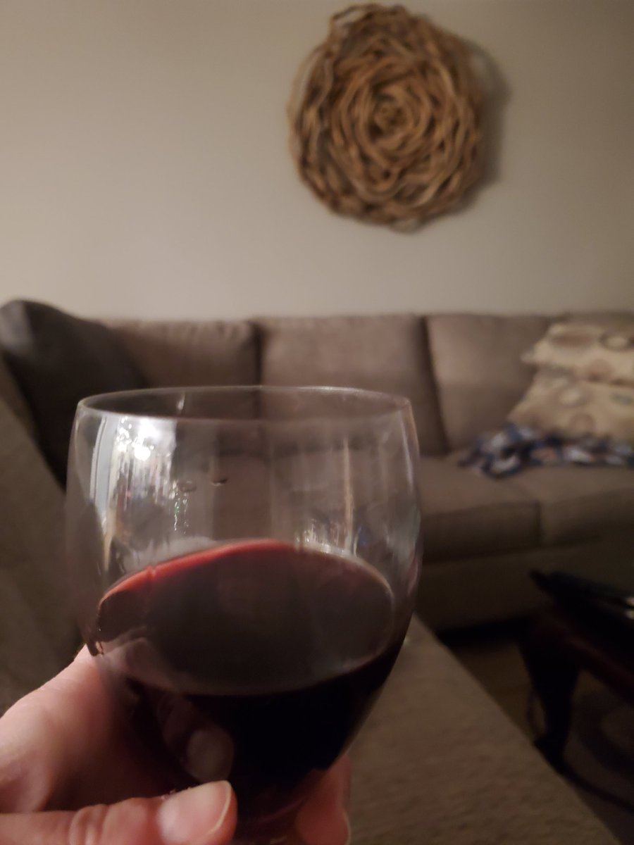 JeanneMVR's tweet photo. @nursekelsey This, while dinner cooks.  Calling it birthday 2.0 because yesterday wasn't so fabulous. https://t.co/VnCtHNdE7Y
