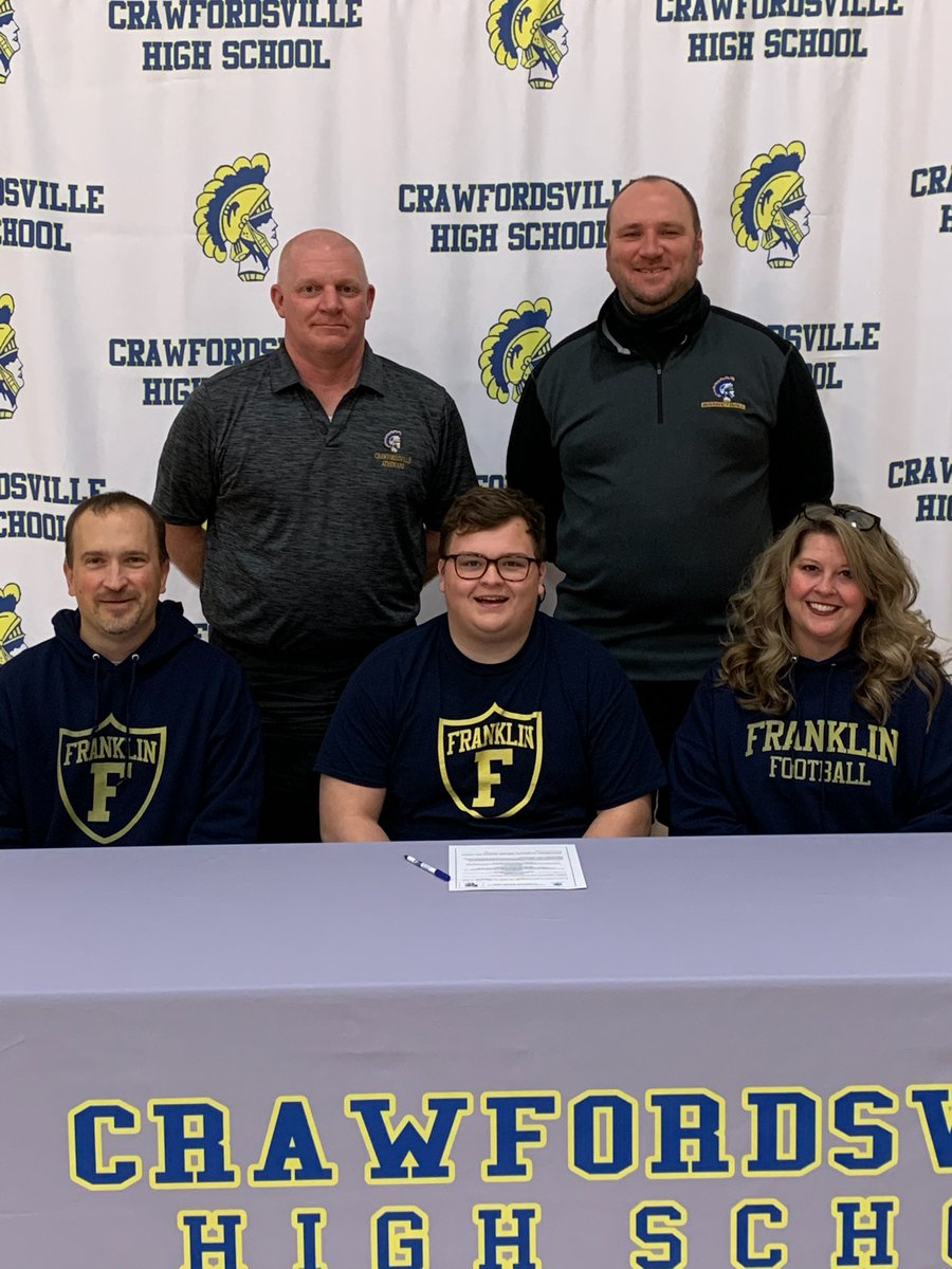 CVILLE_FOOTBALL's tweet image. Congratulations to Corbin Smith for signing to play football at Franklin College!