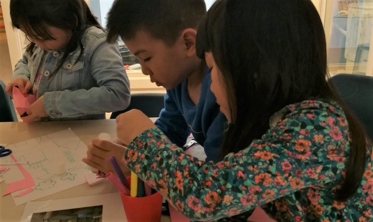 TheMoRW's tweet image. Hello #PershoreHour Ready for some #LockdownInspiration! Enjoy creative activity worksheets, ideal for families to do together! Share your creations with us and make sure to tag @TheMoRW 

museumofroyalworcester.org/learning/enjoy…

#StaySafe #CultureinQuarantine #GetCreativeatHome #ArtHelps