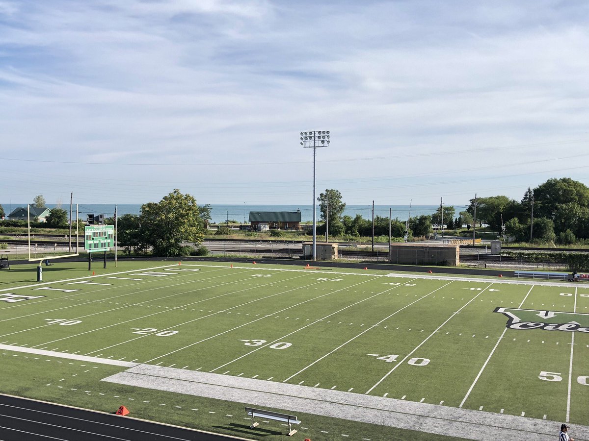 OilerWeightRoom's tweet photo. @mattarrufat @txhsfbchat Ray P. Gallivan Field at Jeff Cain Stadium 
Whiting, Indiana 
Whiting Oilers https://t.co/1UwHaqoUon