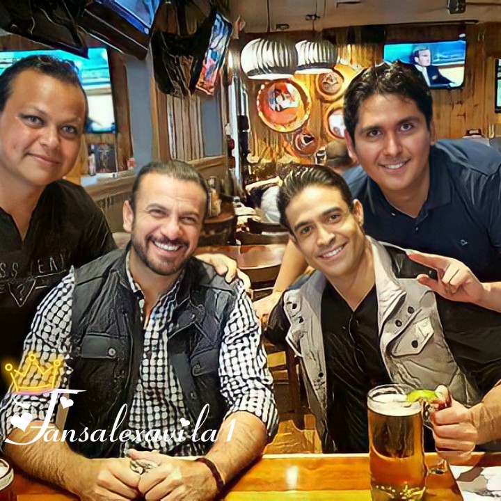 ❤Fans ALEXAVILA14❤ (@falexavila14) on Twitter photo 📸 <a href="/ALEXAVILA14/">ALEJANDRO AVILA</a> <a href="/JuanVidalGil/">Juan Vidal</a> <a href="/edorantes1/">Edn</a> #chicacarolina2017 previa #evento #actor #cantante #novelasmexicanas #novelasdosbt #tiktok #fã #desflop #viral #explorar #explorarpage #globoplay #alexavila14 #juanvidalgil #edendorantes1 📸 <a href="/ALEXAVILA14/">ALEJANDRO AVILA</a> <a href="/JuanVidalGil/">Juan Vidal</a> <a href="/edorantes1/">Edn</a> #chicacarolina2017 previa #evento #actor #cantante #novelasmexicanas #novelasdosbt #tiktok #fã #desflop #viral #explorar #explorarpage #globoplay #alexavila14 #juanvidalgil #edendorantes1