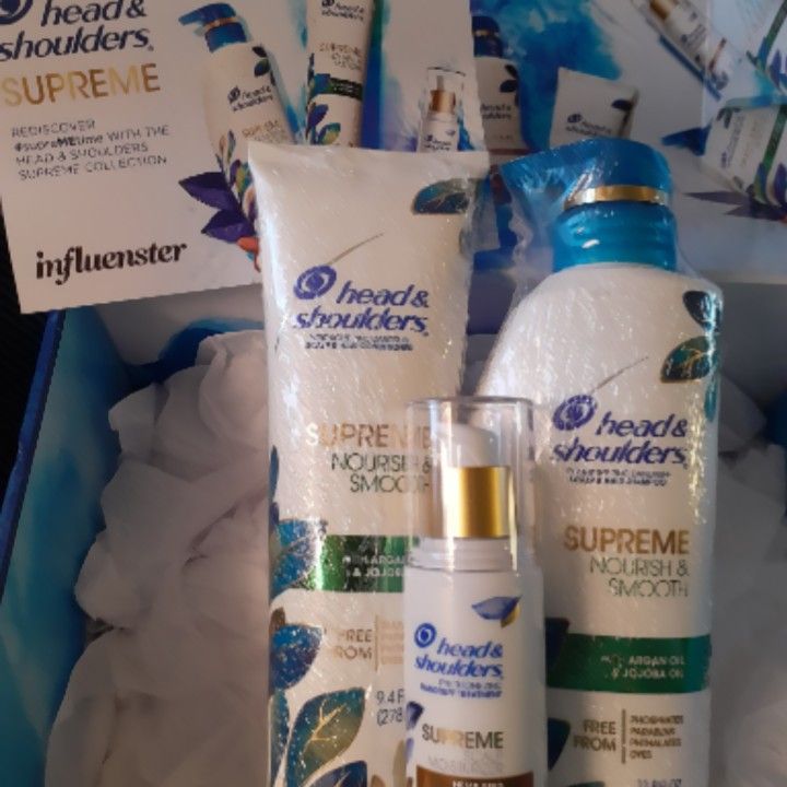 lmgleaton's tweet photo. The conditioner is a little heave but keeps my scalp moisturized https://t.co/hGgxnM4gOG https://t.co/U49nfdhpfW