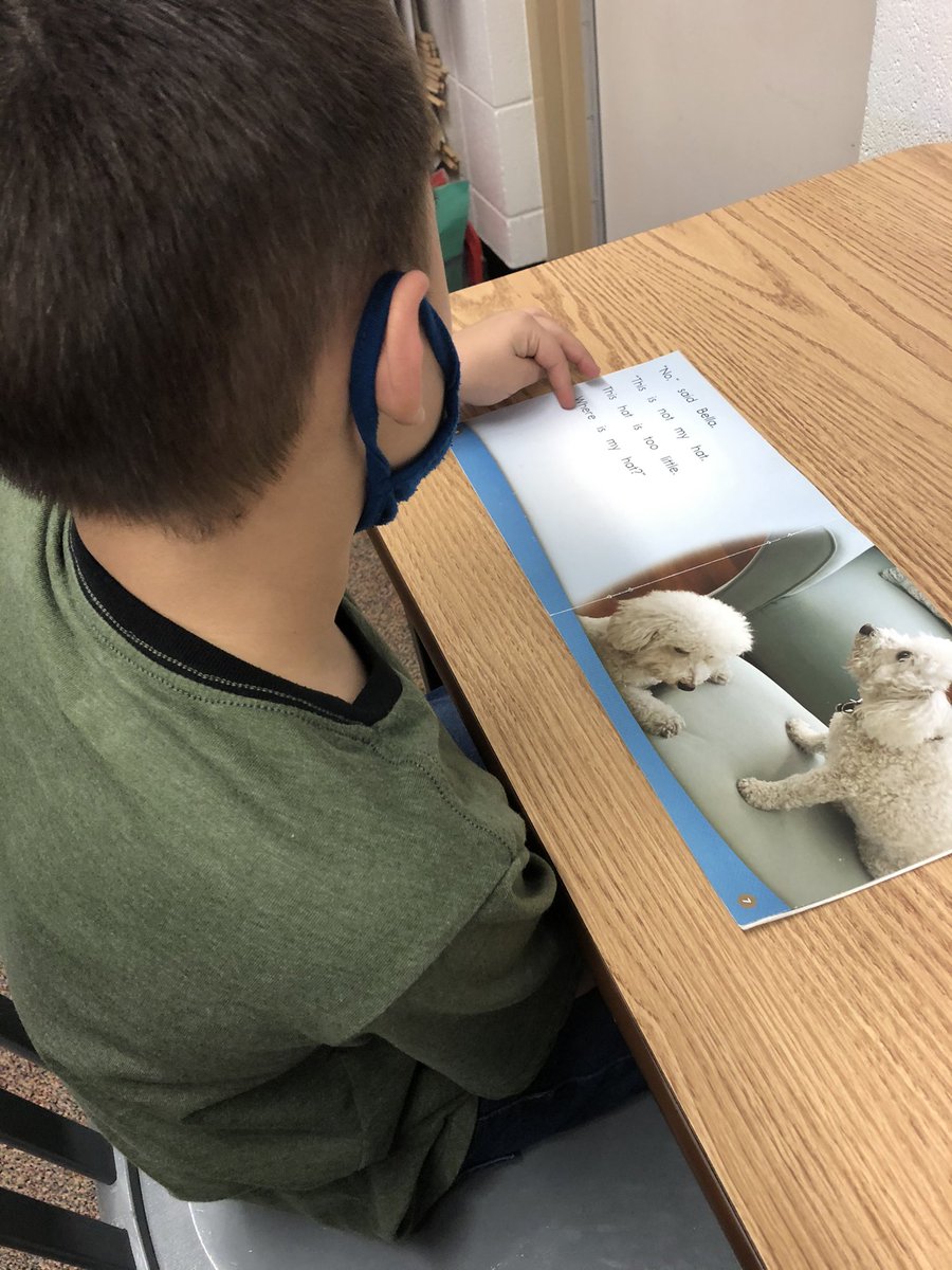 MrsCariMorey's tweet photo. Future Roofer learning to read!!! He wants to be roofer like his dad!! #SPSreads #bobcatsread https://t.co/2b4wd6h8Z7