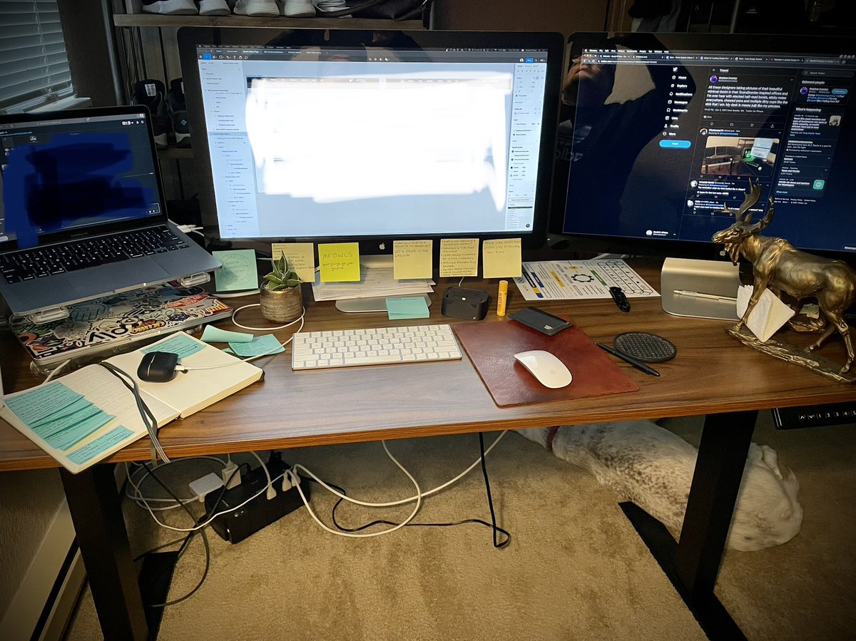 davidpohara's tweet photo. @stephenncrowley Lol. I can relate. My desk right now... https://t.co/LPs7OBvaCZ