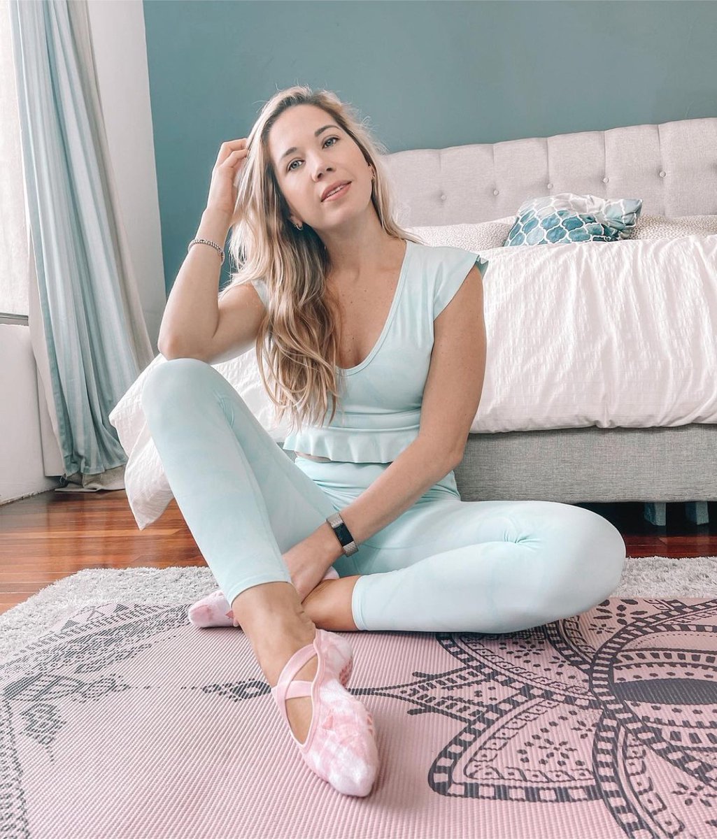 Excuse us while we add @ananajerac's whole vibe to our Spring mood board. 💕 Shop our NEW Spring Collection apparel and socks now: tavinoir.com