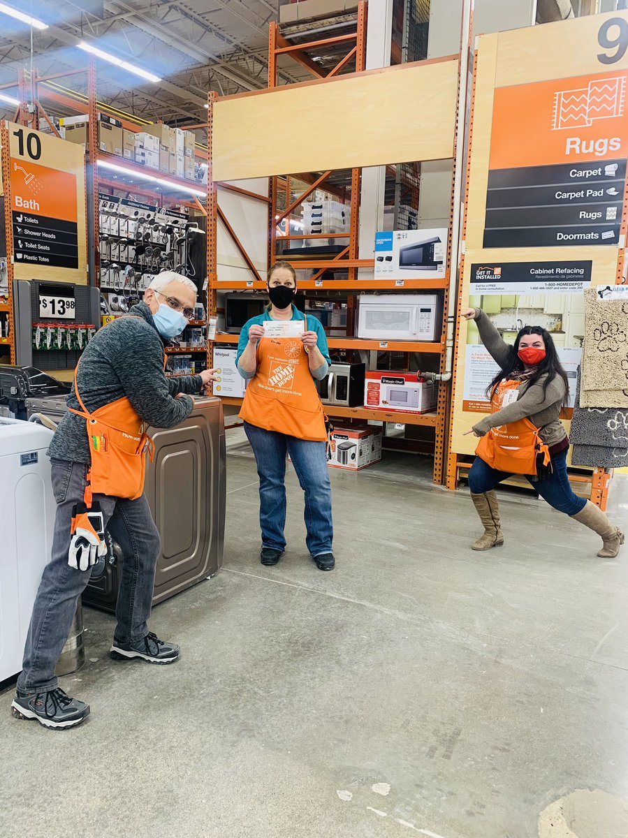 Lane Smith tweet media