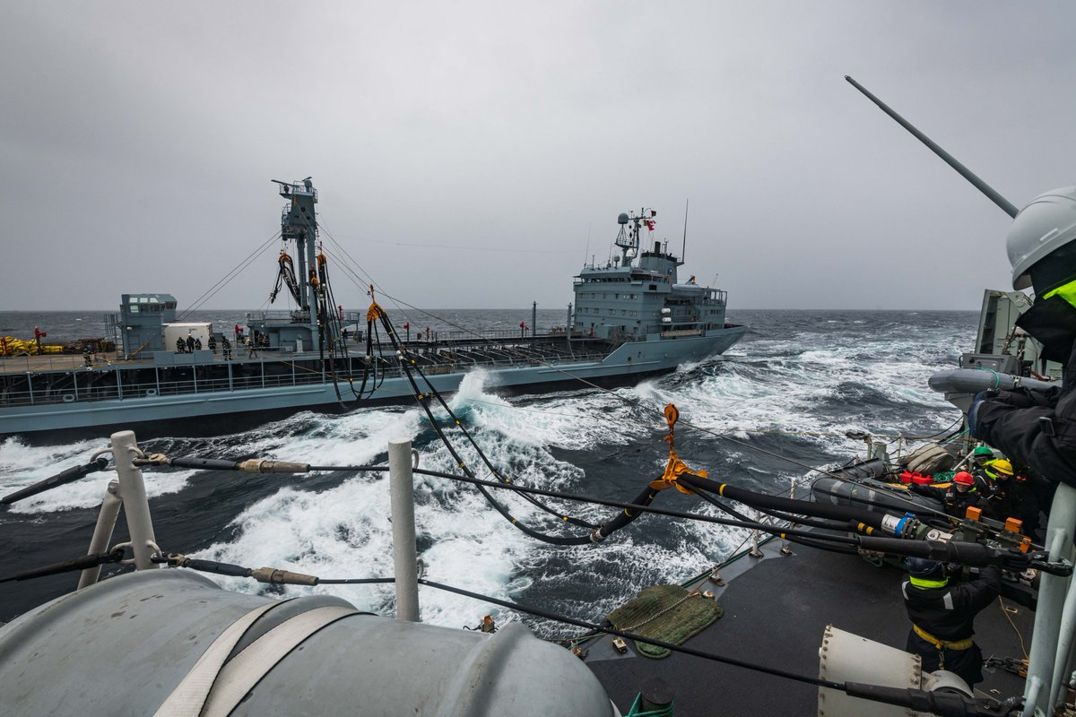 CJOC_COIC's tweet image. #SNMG1 Flagship 🇨🇦 #HMCSHalifax participated in Dynamic Guard 21-1 in Norway from Feb 22-26 to conduct electronic warfare and anti-ship missile defence training with #NATO Allies in a unique and challenging operational environment.⚓️

#WeAreNATO #StrongerTogether #OpREASSURANCE