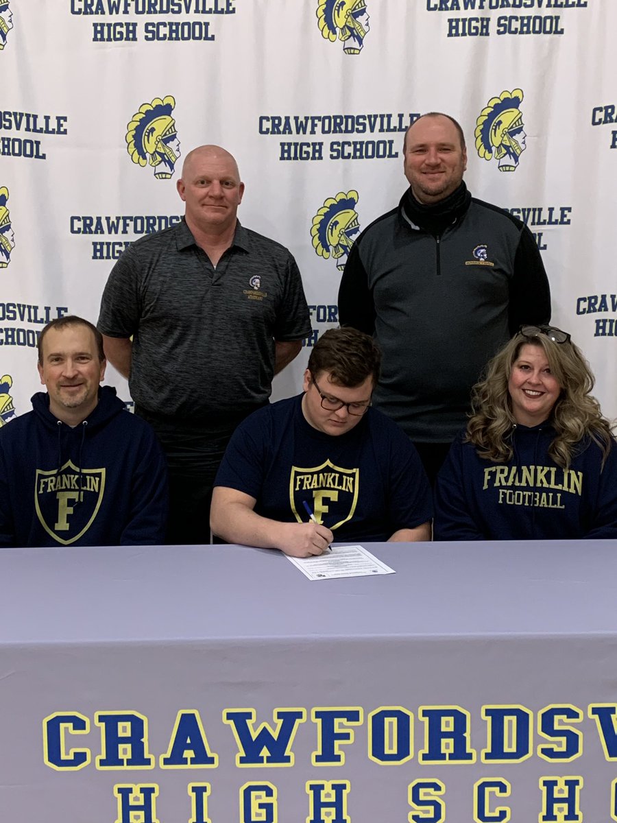 athenianathlete's tweet photo. I’m excited to announce that I will be furthering my academic and athletic career at Franklin College! I want to thank my family, coaches and friends for their support! #GoGrizz @FCGrizFootball @Coach_Roz https://t.co/cSPrmRrWM0