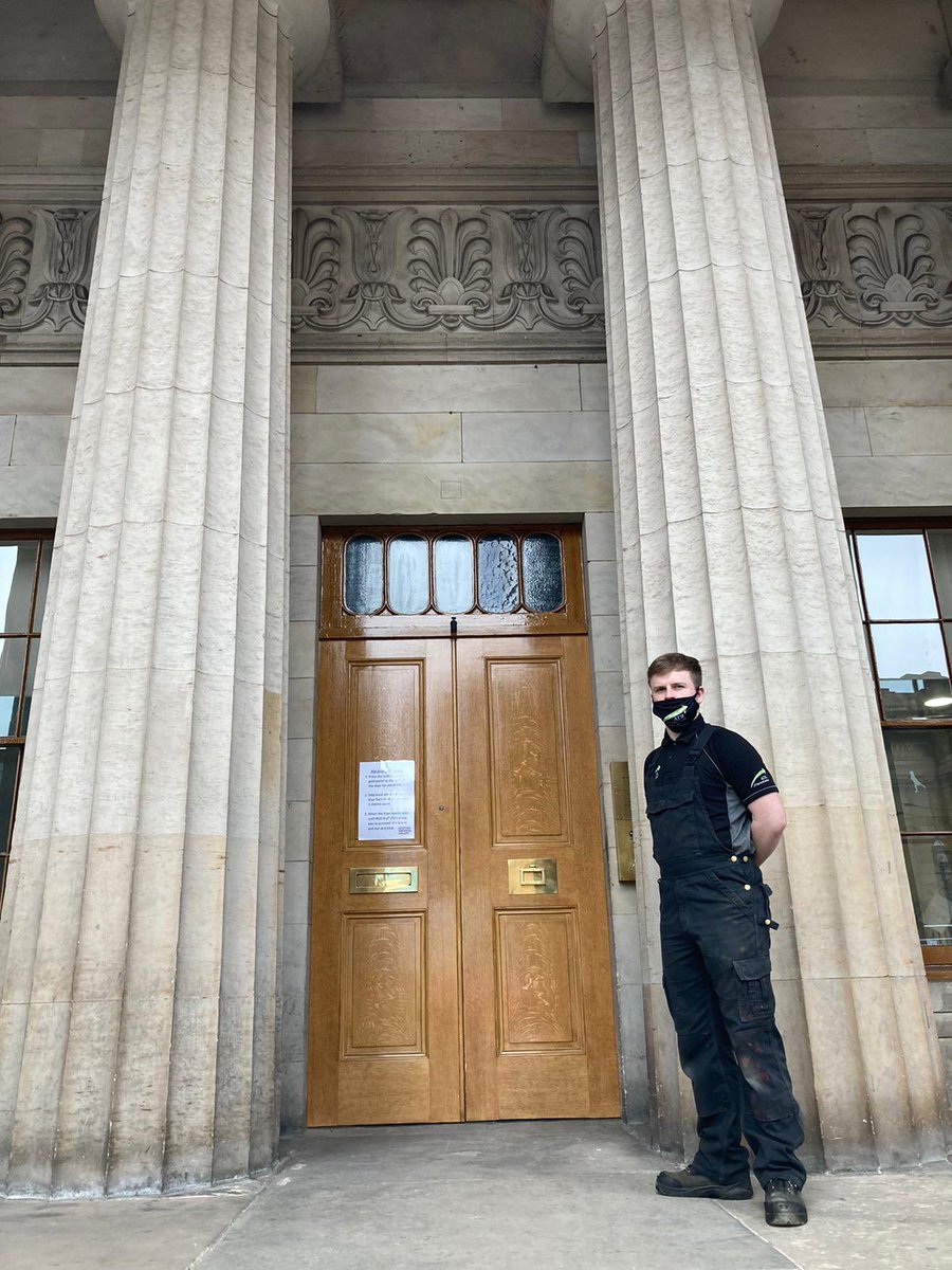 ADLLiftServices's tweet image. #scotappweek21 
Apprentice working in the National Galleries of Scotland.
Craig Burton has been with ADL Lift Services Ltd for a few years and is about to enter a more responsible phase of his apprenticeship as he looks to his final years looking to become a qualified Engineer.