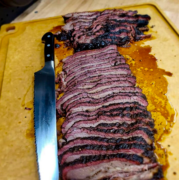 yodersmokers's tweet photo. "Trisket: tri tip cooked brisket-style over actual brisket."
.
📸 https://t.co/i1rL015WQL
.
#brisket #trisket #tritip #steak #meat #yoderflavor #whyiyoder #bbq #barbecue #grill #smoker #pelletgrill #backyard #outdoors #foodies #usa #americanmade #pitmaster #grillgods https://t.co/vwth0zuZsk