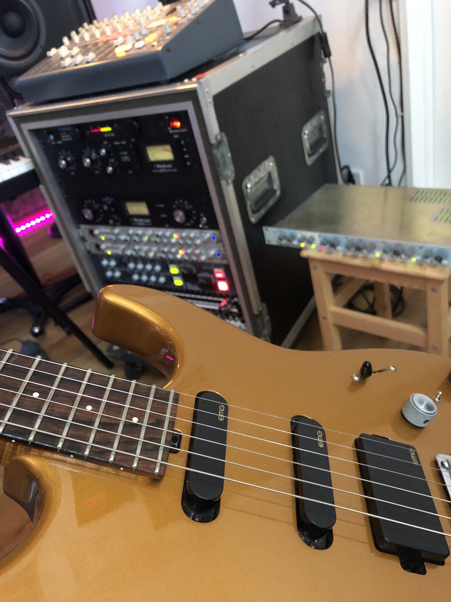 CrunchMotors's tweet photo. 朝から元気に爆音🔥🎸 #AMEK9098 or #solidstatelogic #xlogic https://t.co/6hhltQs4g7