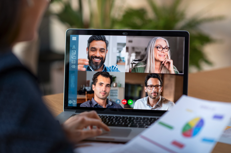 Should tech professionals ever return to the office? Listen to this new episode of The Hacks to hear what the experts are saying about it! thehacks.io
Apple:
podcasts.apple.com/us/podcast/the…

Spotify:
open.spotify.com/show/5uyVzlLwn…

#opensource #returntowork #saltopenproject #COVID