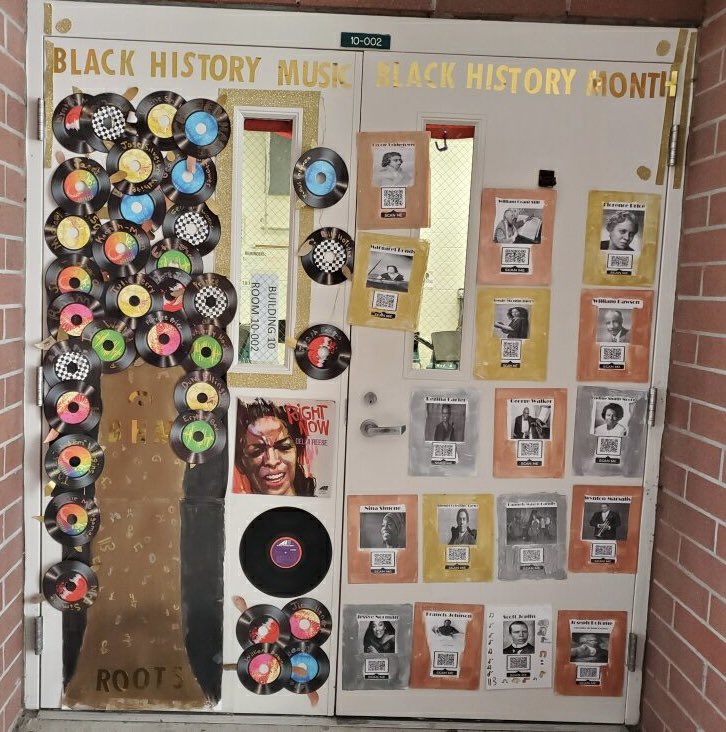 Congratulations to the winners of the Black History door decorating competition <a href="/HinsonHurrican1/">Hinson Hurricanes</a> <a href="/Hinson110/">Hinson</a> and thank you to all teachers who participated ❤️in order: 3rd place-Ms. Bing; Tie for 2nd- Ms. Churchill &amp; Ms. Webster; and our winner Ms. Hawkins.