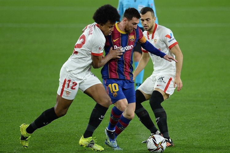📊¿REMONTARÁ el BARÇA ante el SEVILLA? ¡Participa! #ChiringuitoCopa 

🔄RT: SÍ
♥️MG: NO