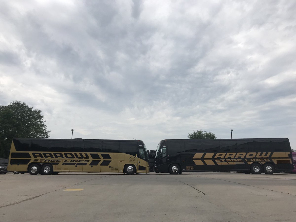 ArrowStageLines's tweet photo. Here at Arrow Stage Lines, our pricing has no hidden surprises or fees. When we give you a price, we stick to it! ๐ Book your next charter today so you can #experienceconfidence with #arrowstagelines! ๐ https://t.co/h7Vafkq8Os https://t.co/dnfLQnZztw