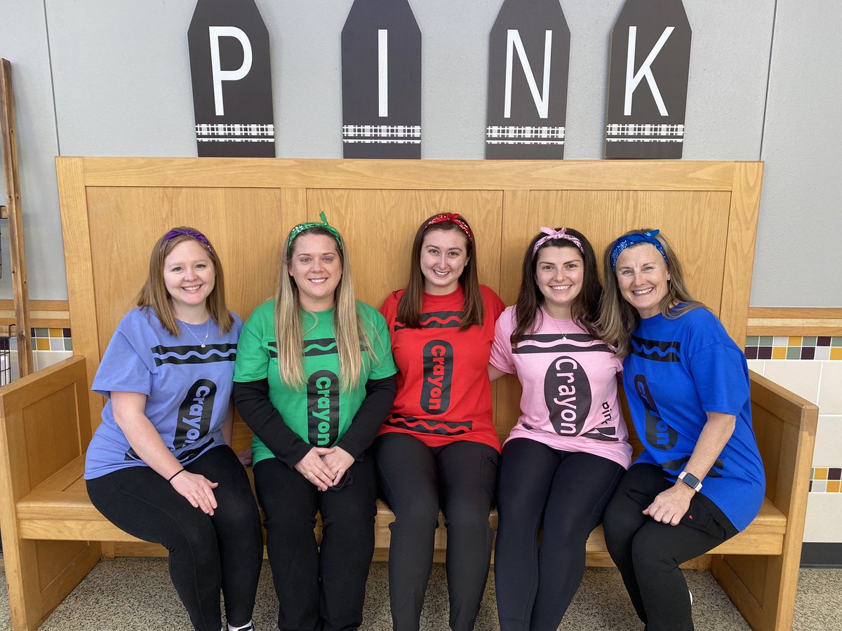 TiffStewart_6's tweet photo. Happy Read Across America Day (book character dress up day)!! @PinkElementary @PinkLibraryZone #FISDreads @ChelsNHill @CummingsCrew4 @Gjiniinthe5th @kellywhitti https://t.co/ZKixZHNYVF