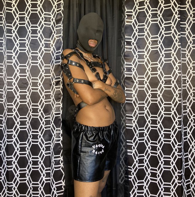 Papi Sinner https://t.co/P4hkxqpohm<a href="/tag/tittietuesday"class="tags"><span>#tittietuesday</span></a>