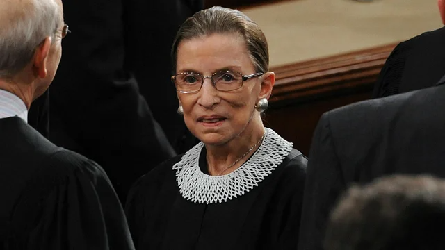thehill's tweet photo. Bill introduced to create Ruth Bader Ginsburg monument on Capitol Hill https://t.co/3BzCUfBwuU https://t.co/KxxgrhOPyF