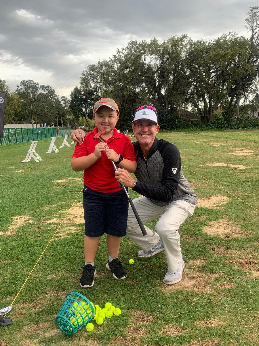 MayfairGolf1922's tweet photo. Head Golf Professional @D2_59 passes down his putter that he won over 30 professional events with today to one of his junior golfers. This future star says he’s going to sleep with it. #mayfairgolf #tpcsanford #golflocal https://t.co/ELDKRYUIal