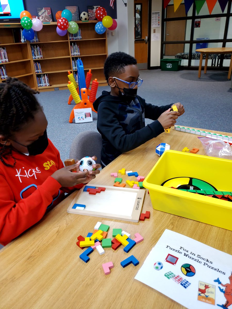 msrwebb1's tweet photo. Happy Birthday, Dr. Seuss! Thank you @CurtsMeg for everything! The students had a wonderful time. #bjsmith #SmithLeopards https://t.co/Y1bhTXNIW5