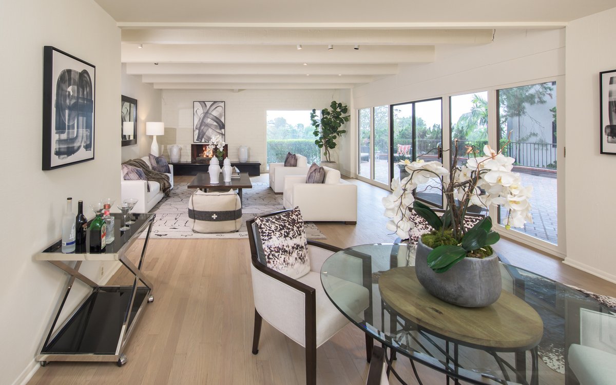 conniedegroot's tweet photo. LEASED!
9305 Beverly Crest Dr
Beverly Hills
Offered at $11,750/mo

We had a ton of demand for this property - everyone wanted it! https://t.co/sz9Ow0A5dx
