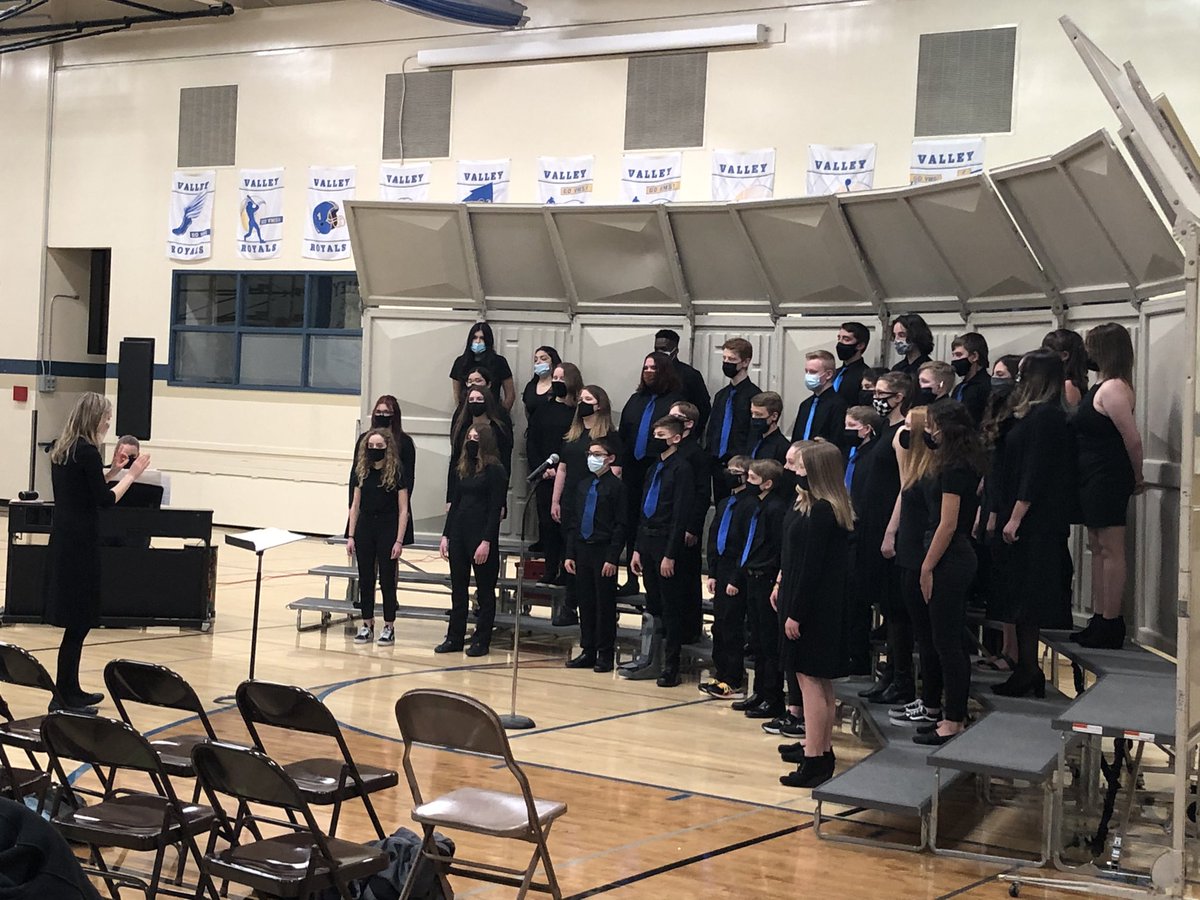 A great night of music with a real audience!  The energy felt so good!