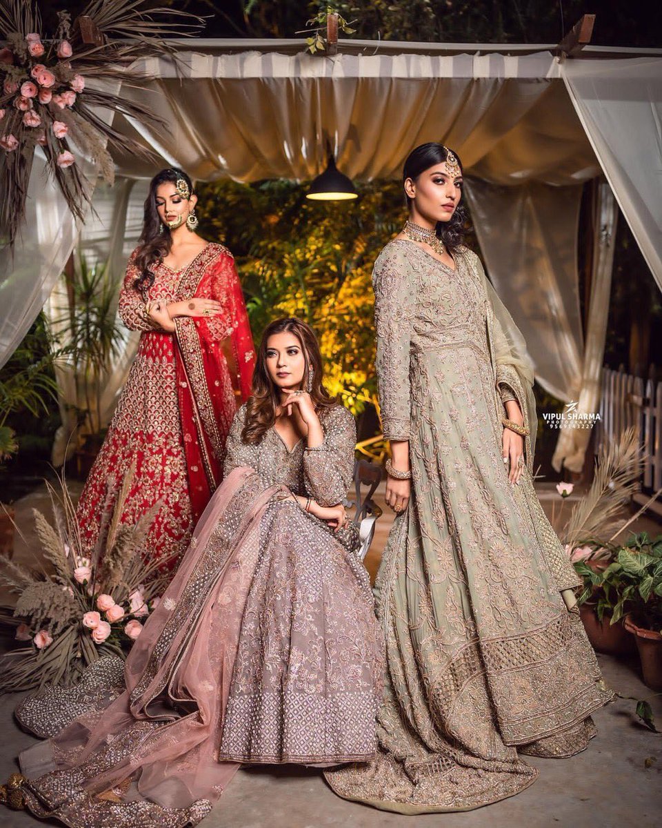 iamvipulsharma's tweet image. Aakansha, Harnaaz &amp;amp; Mokshaa ❤️

Shoot for Artistry By Jyoti

#indianweddings #ethnicwear #indianshutterbugs #indianwear #indianbrides #traditional #indianfashion #vipulsharmaphotography #onlineshopping #indianwedding #ethnic #indianoutfit #designerwear #punjabiwedding #bridalwear
