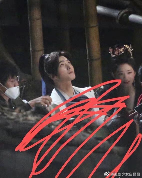 드라마 차시천하 파파 사진. 흑풍식 양양 그리고 백풍석 조로사.이런 비쥬얼이구나!!Translate post