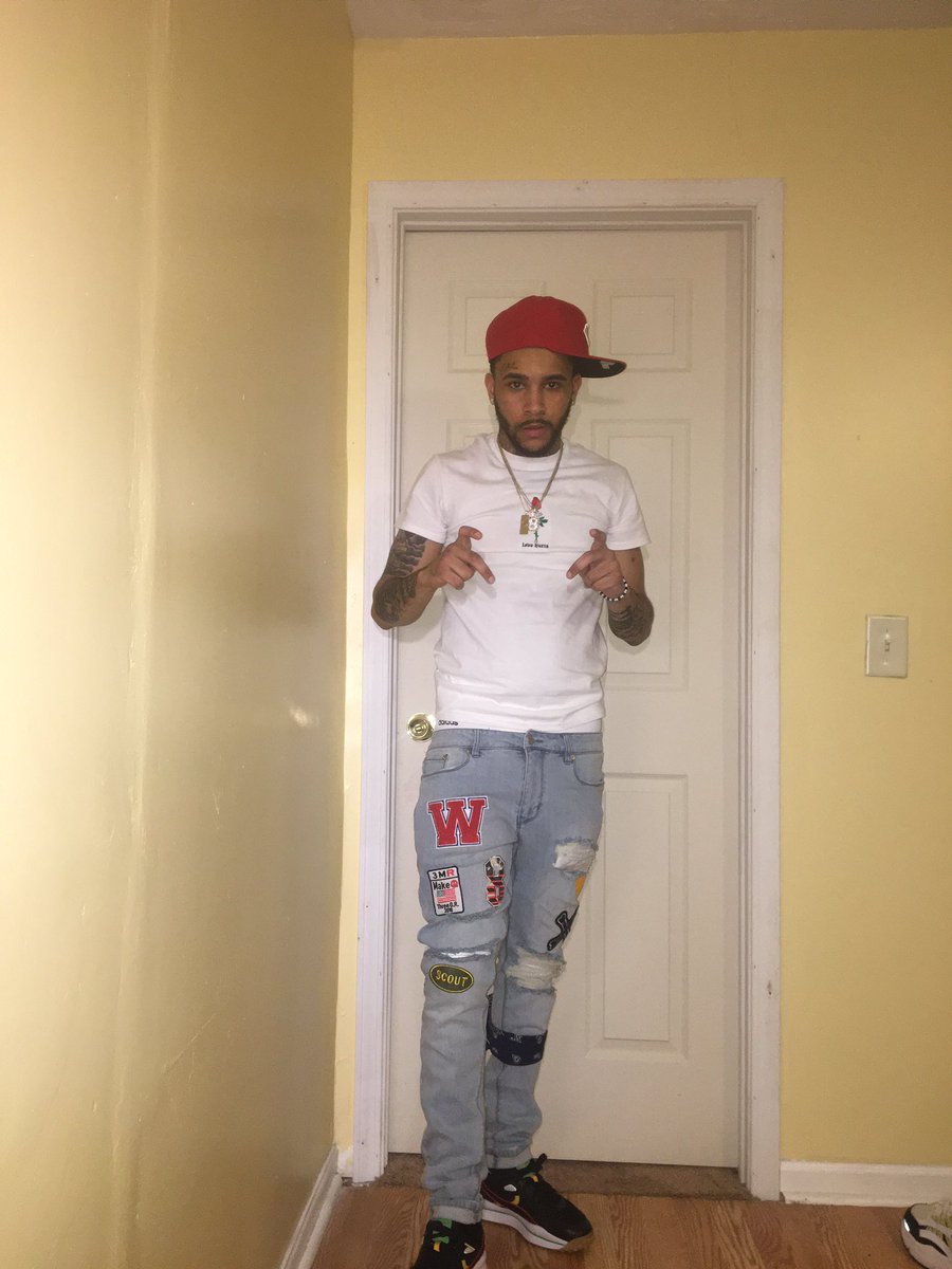 IzzyfnC's tweet image. I’m Really Real in Real Life 🤫🥶🥀💙
#GetStr8