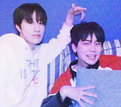 yedamsnaps's tweet photo. #방예담 #최현석 @treasuremembers https://t.co/PcNxpkaNyf