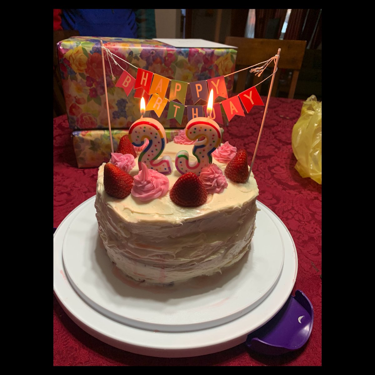 AlexandreaH16's tweet photo. 23 is treating me well 🥳❤️ https://t.co/a4yec7nnnT