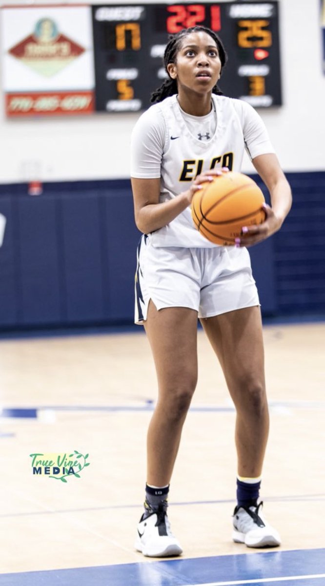 It’s been a long and eventful 4 years of high school basketball. This chapter has finished, but a new one has begun ! Thank you to EL &amp; ELCA 💙 ! #12out 💔🥺