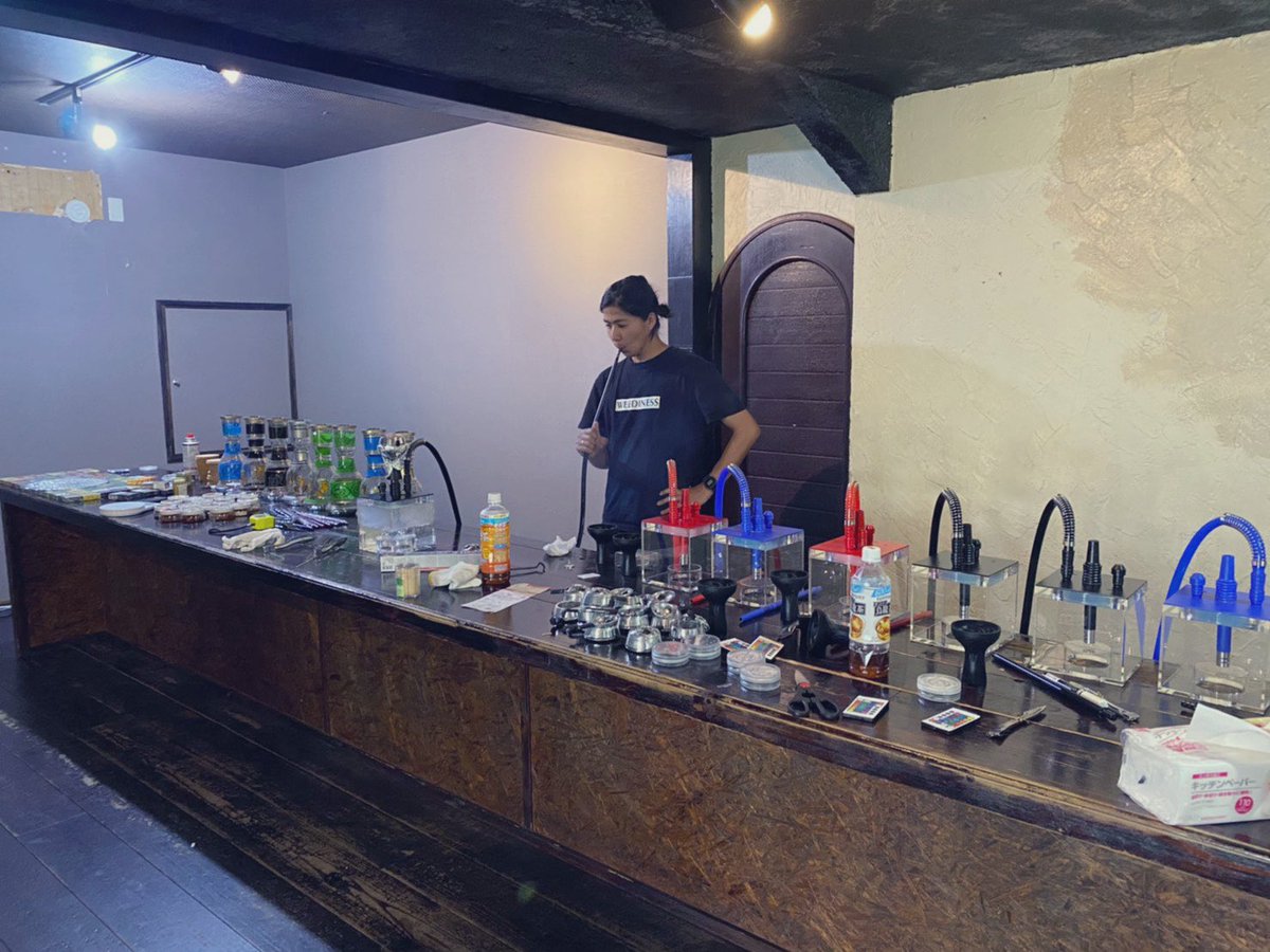 shisha_ishigaki's tweet photo. オープンに向けて準備中👣

#シーシャ #シーシャカフェ #シーシャバー https://t.co/Vf3mPQNSkk