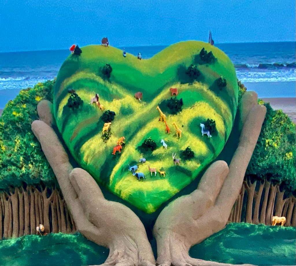 sudarsansand's tweet photo. On #WorldWildlifeDay My SandArt at Puri beach in Odisha with message We love our wildlife. https://t.co/YowxSZ31c5