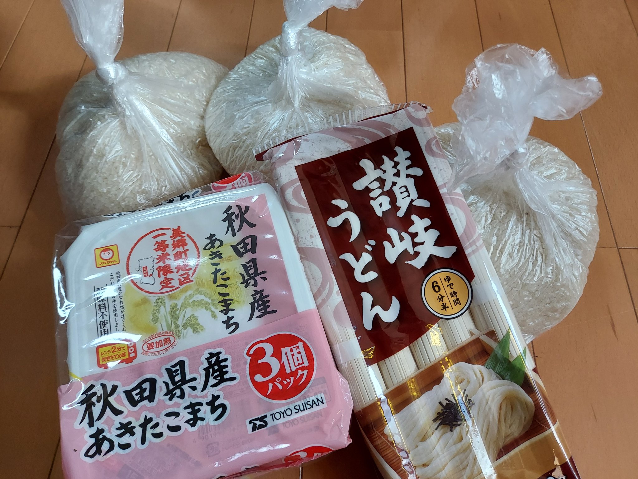 練馬あったかフードバンク 昨日もお米 讃岐うどん 乾麺 レトルトご飯の差し入れをいただきました お米は産直で毎月くるものだが 一人暮らしでたまってしまうので と ありがとうございます T Co Lir9moynol 練馬あったかフードバンク 昨日もお米 讃岐うどん 乾麺 レトルトご飯の差し入れをいただきました お米は産直で毎月くるものだが 一人暮らしでたまってしまうので と ありがとうございます T Co Lir9moynol