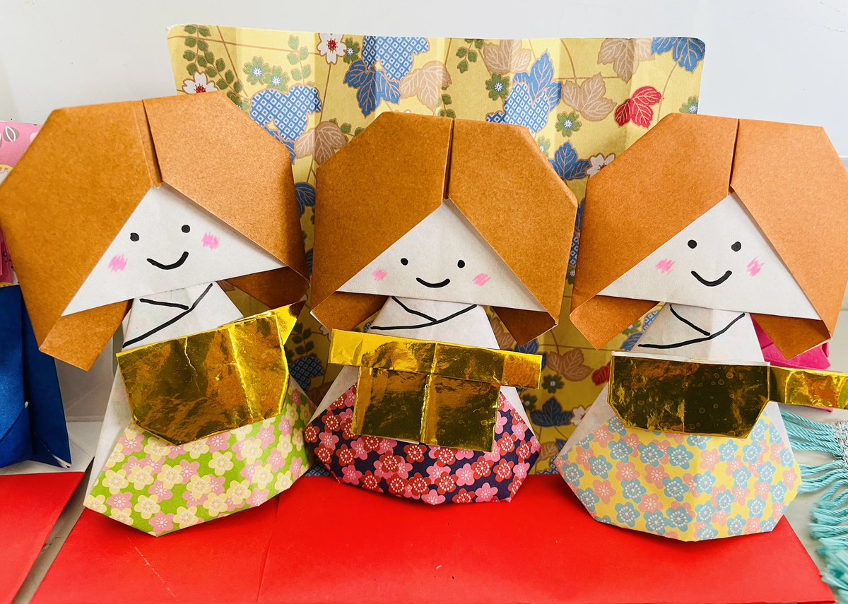 瀬谷スポーツセンター 本日 3月3日 は ひな祭り ですね 瀬谷スポーツセンター には 受付スタッフさん手作りのお雛様を飾っています 皆さまが健康に過ごせますように