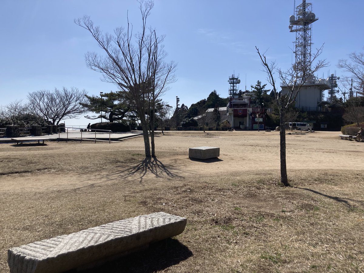 naddist_eken's tweet photo. 最大到達距離500m、この位置でネットに問題なくつながる神戸最大のコワーキングスペース。いよいよ3/6から始動　#work702 https://t.co/I243g5mnC0