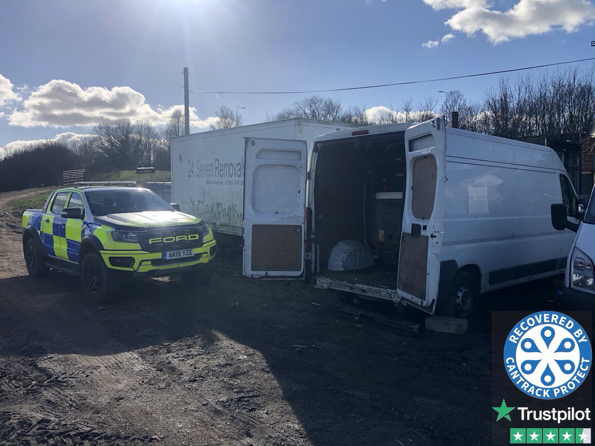 Another stolen 1 ton dumper and stolen van recovery last week big thanks to <a href="/hutch472/">PC Hutch Hutchings</a> and <a href="/tvp_mk/">TVP Milton Keynes</a> for their assistance, the customer is very happy. Find out more at cantrack.com  #protectwhatsimportant”#partnershipworking