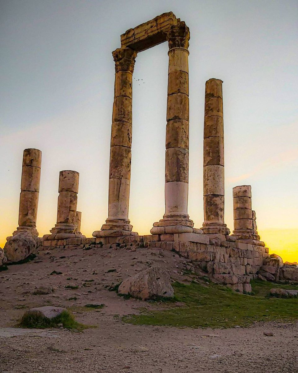 Jordan Tourism Board a Twitter: "Keep camera for one of the most sites in #Amman: the Temple of 😍 Photo Credit: anasghanem_ #VisitJordan #ShareYourJordan #Jordan… https://t.co/6xWi3bRnMl"